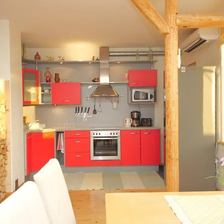 公寓 Karja 派尔努